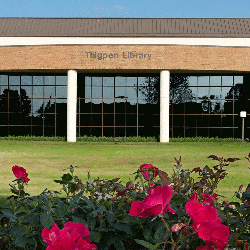 photo of the outside of the Thigpen Library building