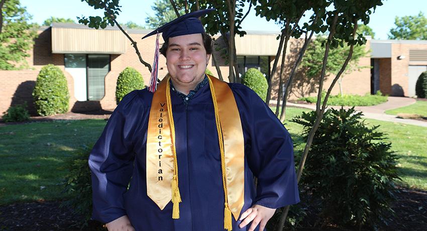 Valedictorian Brandon Dees