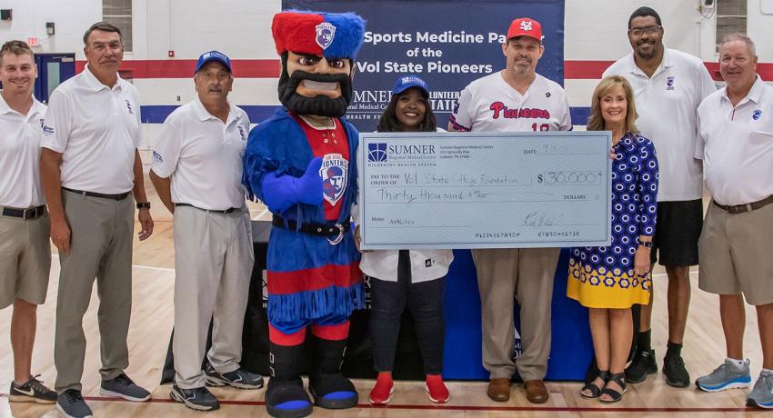 Sumner Regional Medical Center Presents Check to Vol State College Foundation 