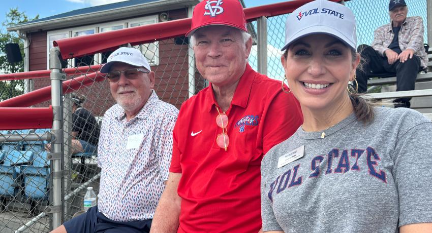 Alumni Spirit Day was about welcoming former Pioneers back home.